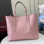 Gucci GG Emblem large tote bag 847455 in Pink GG leather