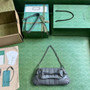 Gucci Horsebit Chain small shoulder bag �?64339 in Gray leather