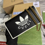 adidas x Gucci �?21892 wallet with chain Black and white leather