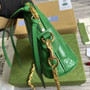 Gucci ‎�?02229 GG Matelassé leather small bag green