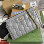 Gucci ‎�?02200 GG Matelassé leather small gray