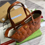 Gucci �?31685 GG Matelassé leather medium tote Light brown leather
