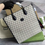 Gucci �?74155 Medium tote with Interlocking G Beige and blue GG Supreme canvas