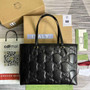 Gucci �?31685 GG Matelassé leather medium tote black leather