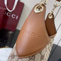Gucci B medium shoulder bag, 834981 in beige GG
