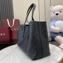 Gucci GG Emblem large tote bag 815213 in Black leather