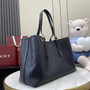 Gucci GG Emblem large tote bag 815213 in Black leather