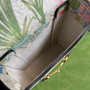 Gucci ‎�?25615 Jumbo GG mini bag beige leather