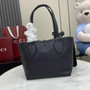 Gucci Totissima small reversible tote bag in black leather �?39124