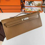 Hermès Kelly Cut Clutch 31cm Epsom Leather Light Brown Silver - Default Title - View 1