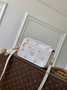 Louis Vuitton Pochette Métis East West M27575