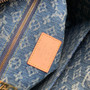 Louis Vuitton Pochette Cosmétique GM Autres Toiles Monogram M24317