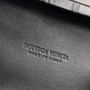 Bottega Veneta Knot  717622 Lambskin Black