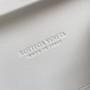 Bottega Veneta Knot White Calfskin 717622