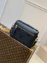 Louis Vuitton Pochette Métis M59211 Black Leather