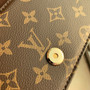 Louis Vuitton Wallet On Chain Lily M82509 Monogram canvas