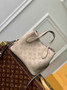 Louis Vuitton Blossom PM Bag M21849 - Default Title - View 3