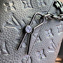 Louis Vuitton M23742 Steamer Messenger Black leather - Default Title - View 4