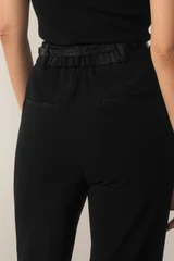 Clever Crepe Wide-Leg Trousers Black