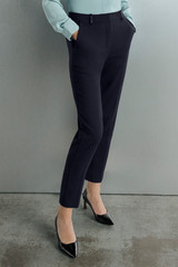 Ultimate Wool Trousers Slim-Leg Navy