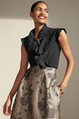 Rialto Skirt Oyster Hydrangea Jacquard Rialto Skirt Oyster Hydrangea Jacquard