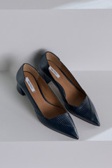 Saturnia Lizard-Embossed Leather Heels 45 Navy