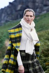 Keiss Merino Scarf Ivory Keiss Merino Scarf Ivory