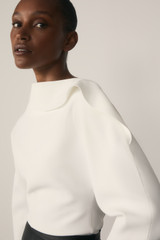 Sculpt Knit Riesi Top Ivory