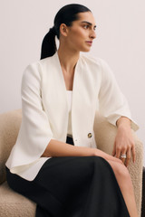 Clever Crepe Ansdell Jacket Ivory