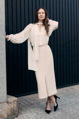 Clever Crepe Doppio Oliena Skirt Stone