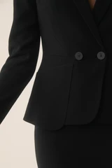Clever Crepe Caselle Jacket Black