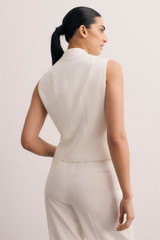 Clever Crepe Romney Waistcoat Ivory