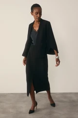 Clever Crepe Oliena Skirt Black