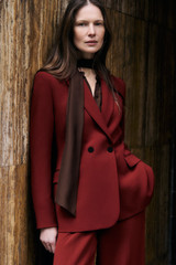 Clever Crepe Knighton Jacket Sienna Red