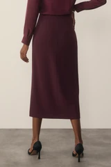 Clever Crepe Oliena Skirt Deep Plum
