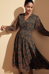 Vieste Dress Navy And Toffee Shell Print Vieste Dress Navy And Toffee Shell Print