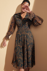 Vieste Dress Navy And Toffee Shell Print Vieste Dress Navy And Toffee Shell Print