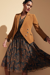 Vieste Dress Navy And Toffee Shell Print Vieste Dress Navy And Toffee Shell Print