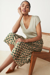 Kelmore Skirt Green And Sand Wave Print Silk Satin Kelmore Skirt Green And Sand Wave Print Silk Satin