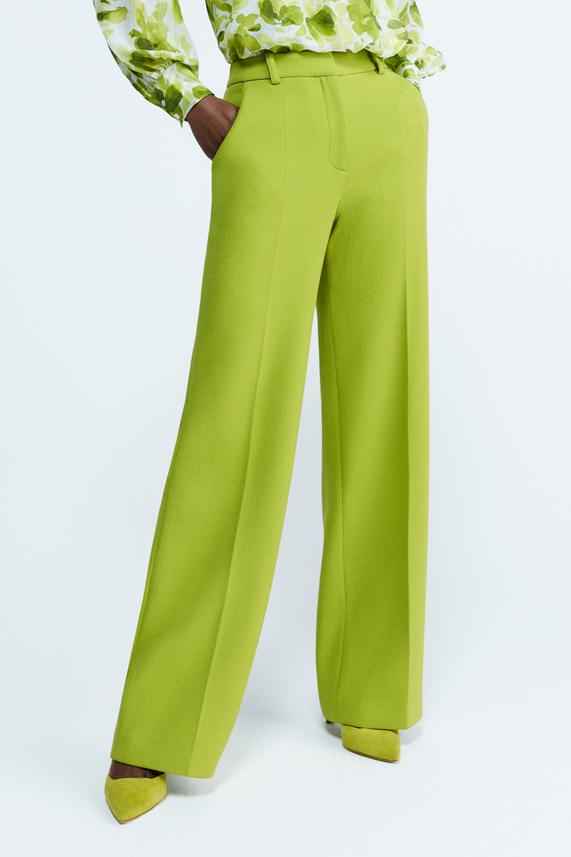 Crepe Drawstring Wide Leg Trousers