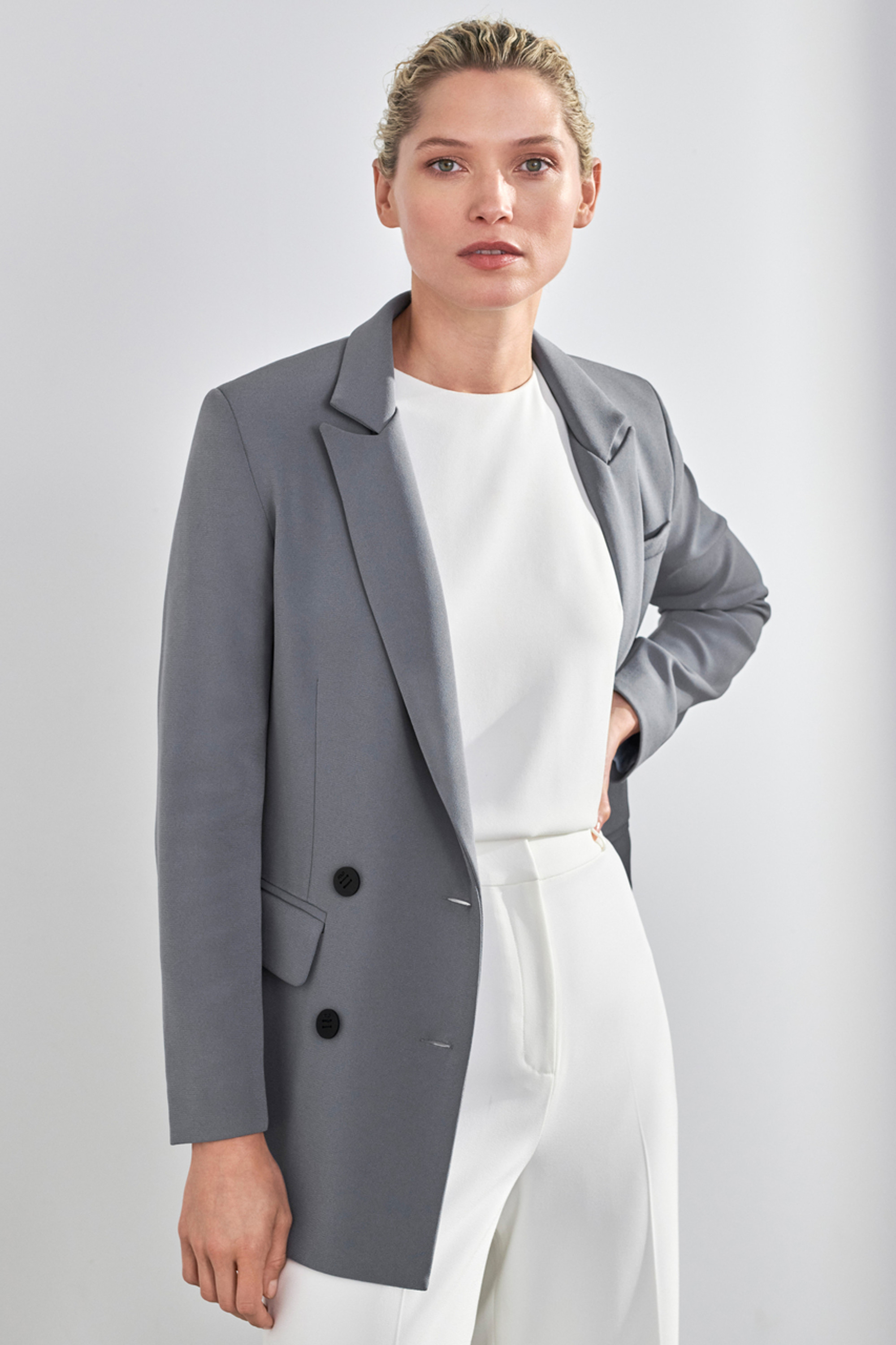 Clever Crepe Almeida Jacket Dove Grey - Welcome to the Fold LTD