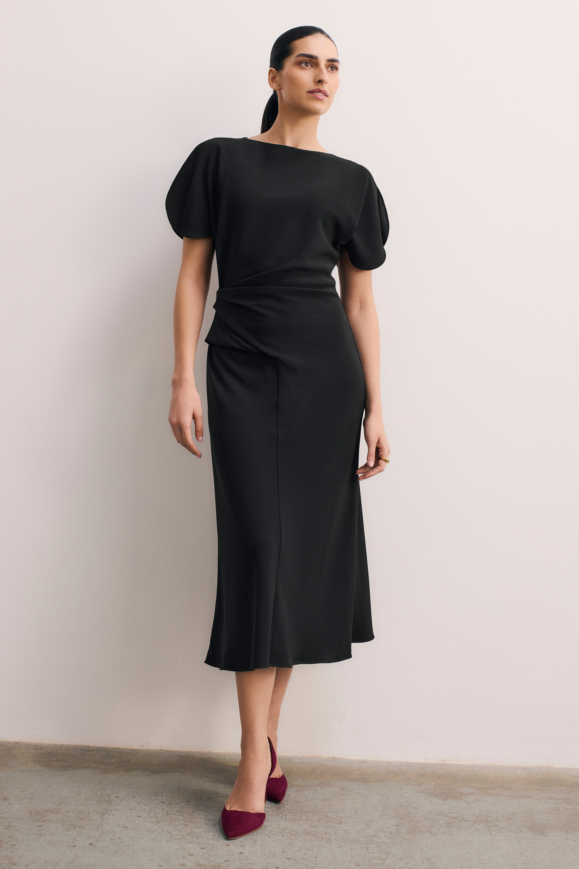 Clever Crepe Salerno Dress Black - The Fold London