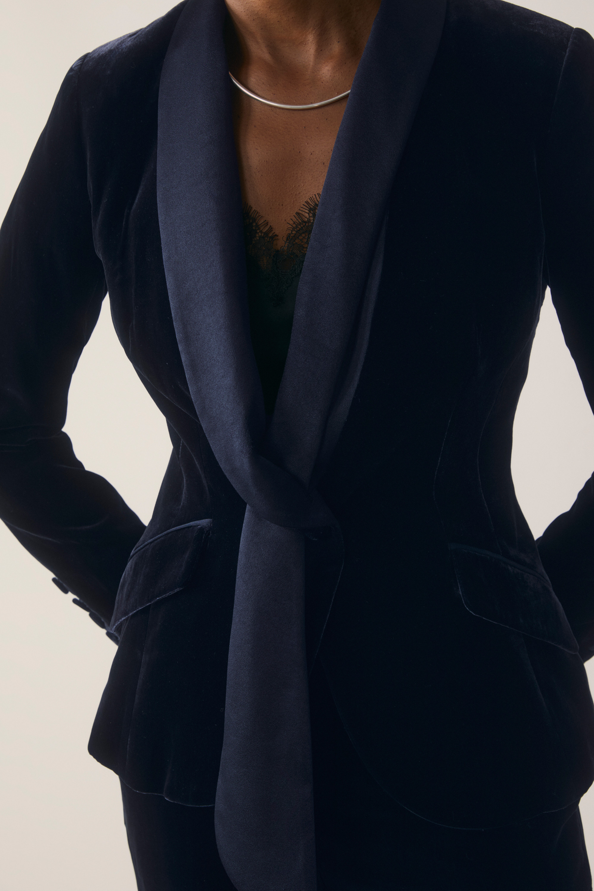 Lennox Velvet Jacket Navy - The Fold London
