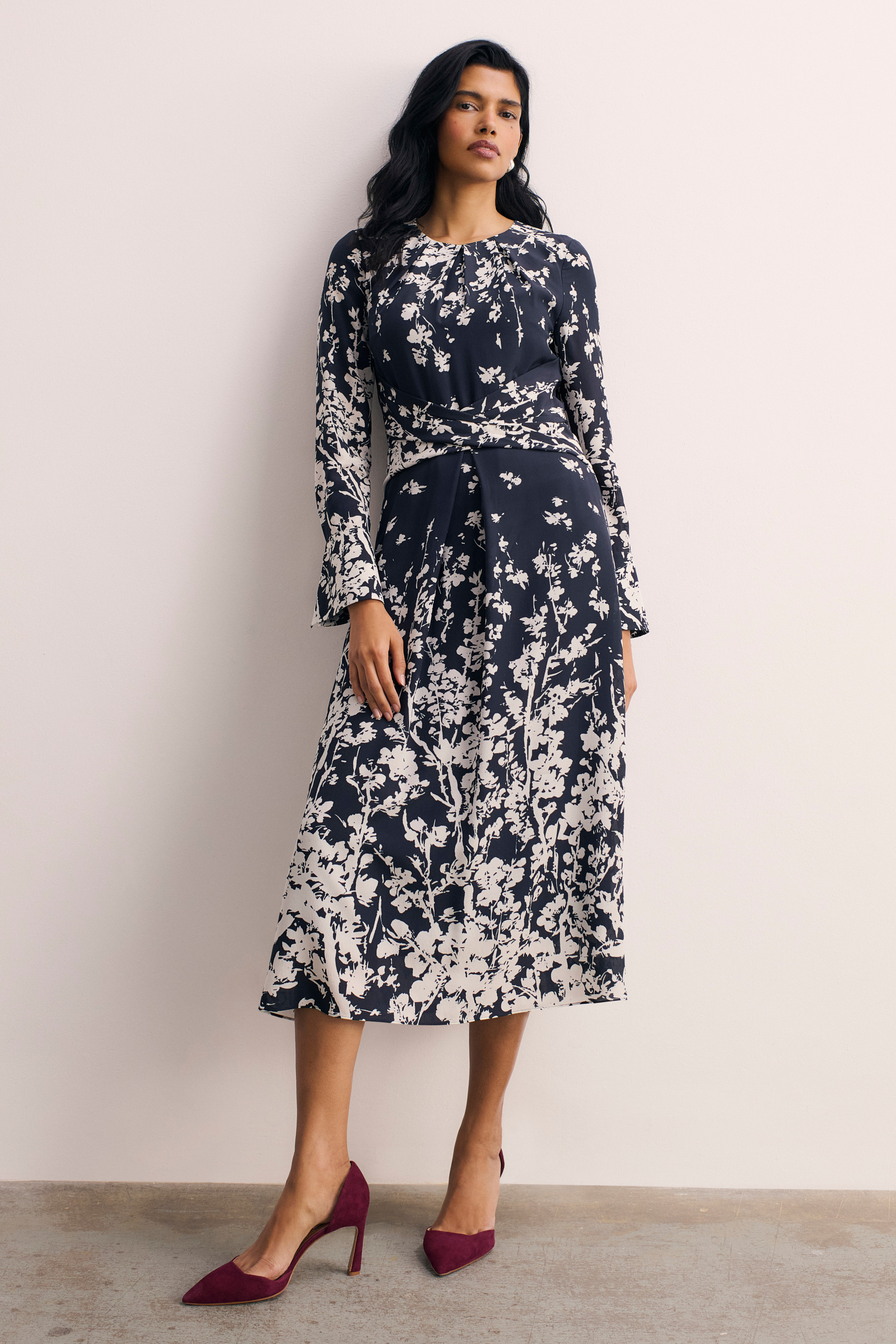 Rosaire Silk Crepe Dress Navy - Welcome to the Fold LTD
