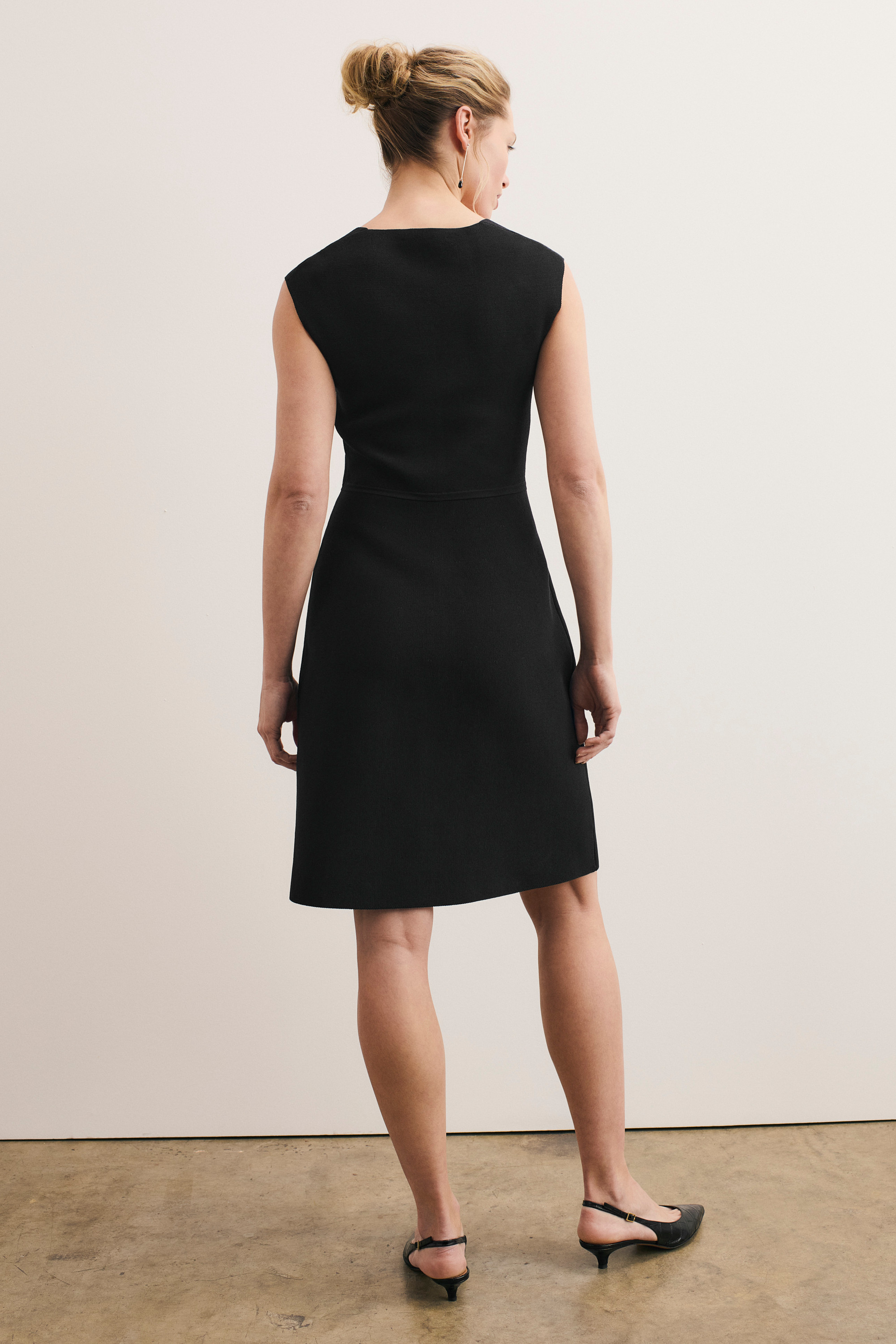 Sculpt Knit Auria Dress Black - Welcome to the Fold LTD