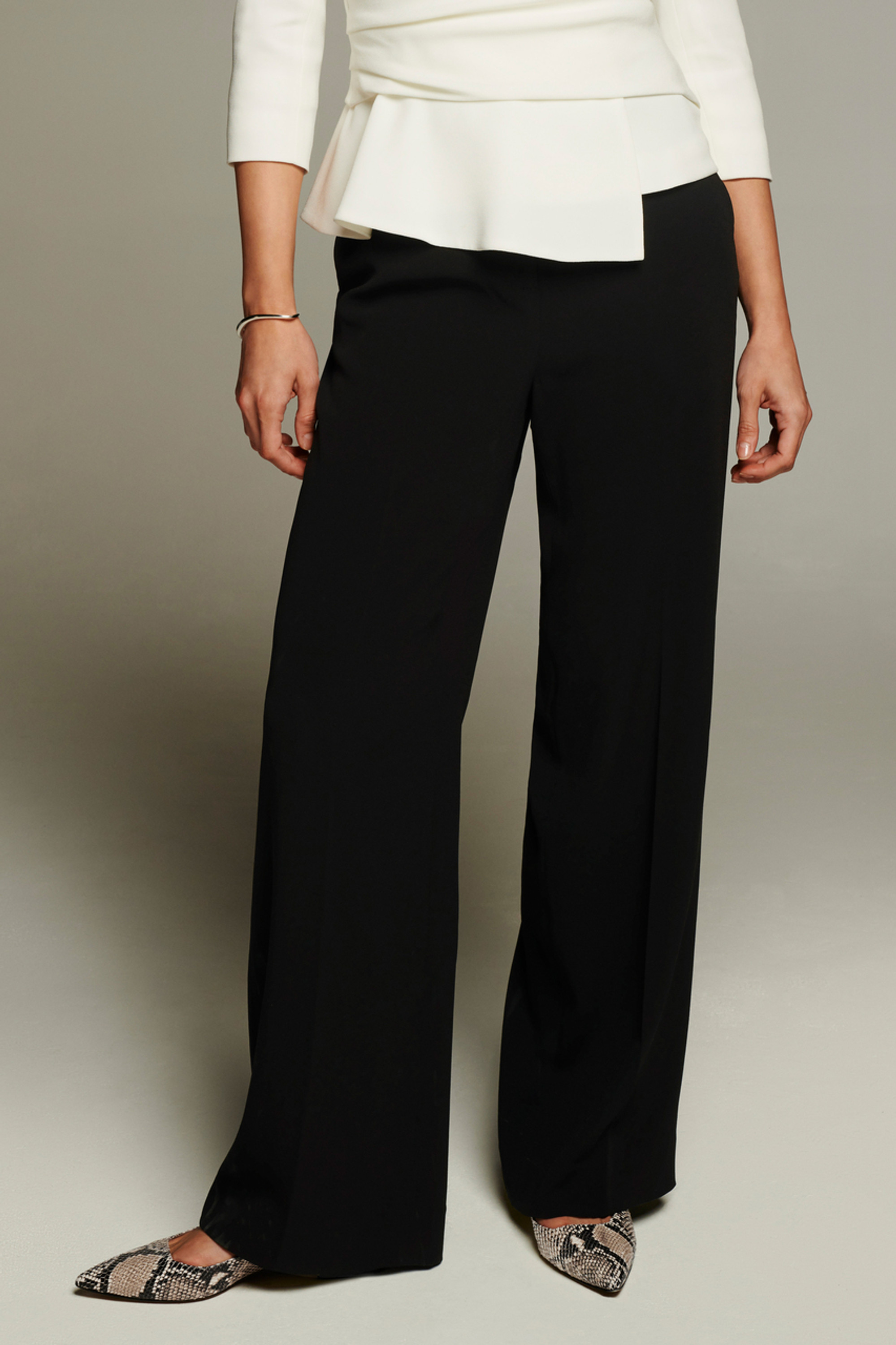 Clever Crepe Wide-Leg Trousers Black - Welcome to the Fold LTD