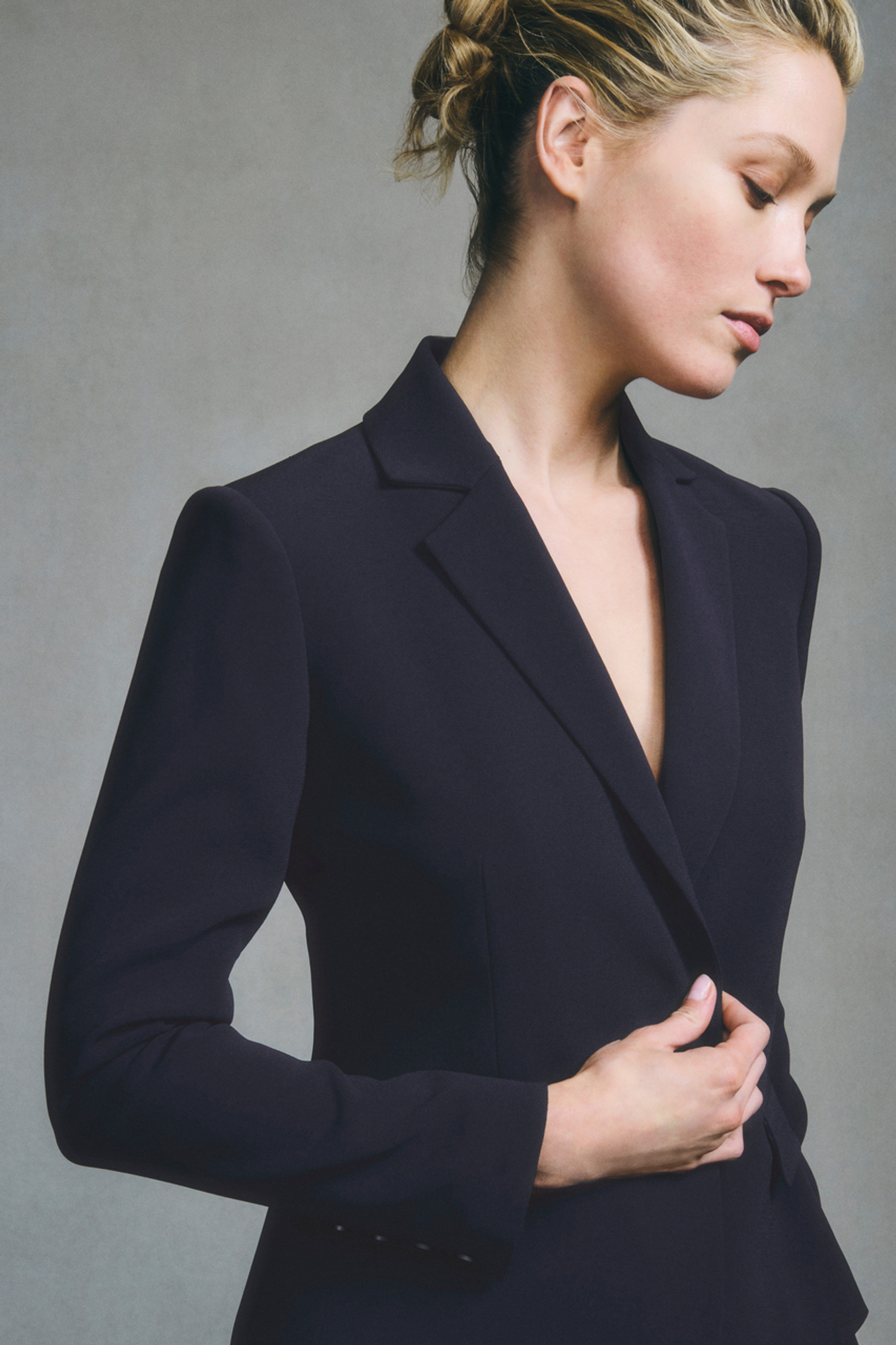 Clever Crepe Claverton Jacket Navy - Welcome to the Fold LTD
