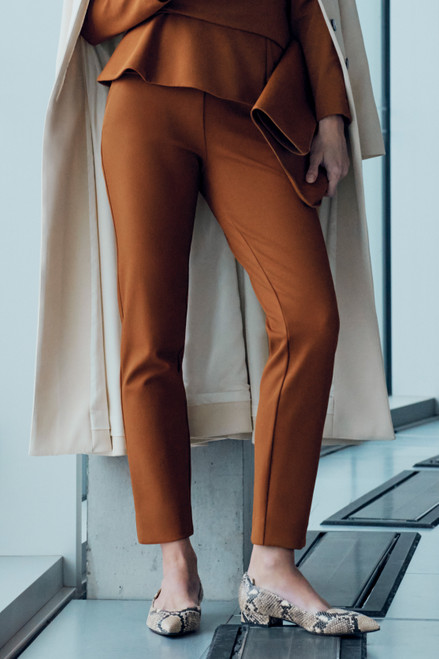 Workout Performance Slim-Leg Trousers Toffee Stretch Twill