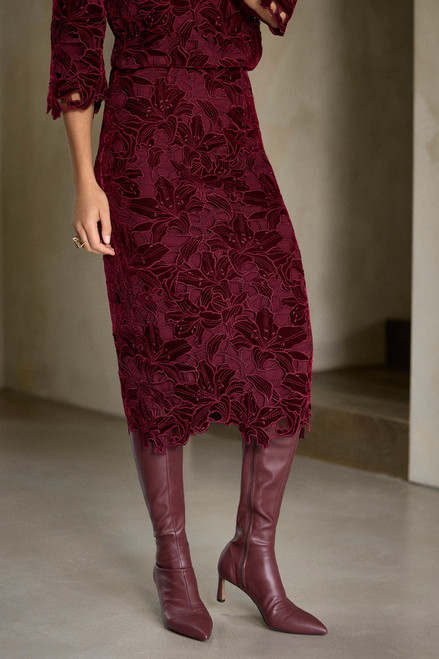 Kerrison Embroidered Velvet Skirt Dark Crimson
