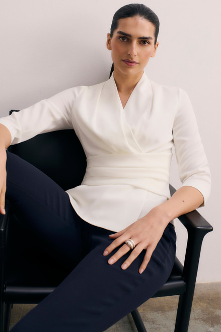 Clever Crepe Belleville Mid Sleeve Top Ivory